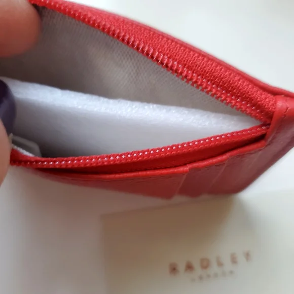 Radley London My Love Red Zippered Card Case Wallet - Picture 3 of 4